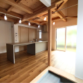 小さなお家のシステム キッチンは、 家具のような素敵なキッチン グラフテクト ポポラート型 です。😁　✨✨✨ Nshome
